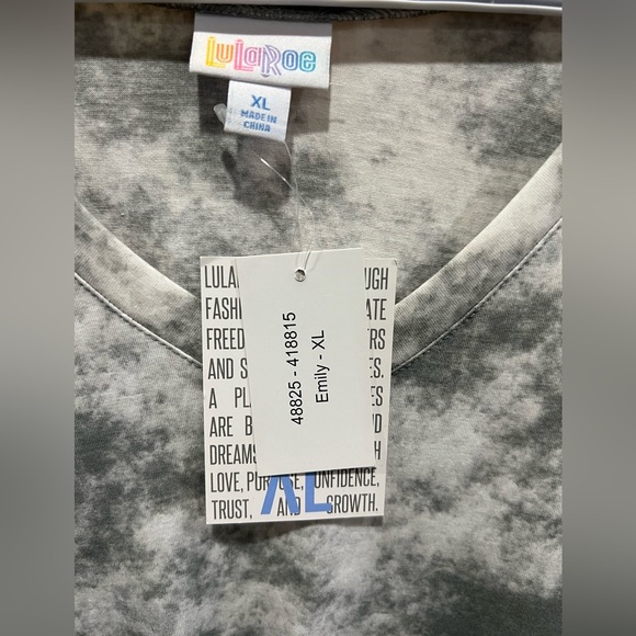 Emily Style Dress - Picture 2 of 6